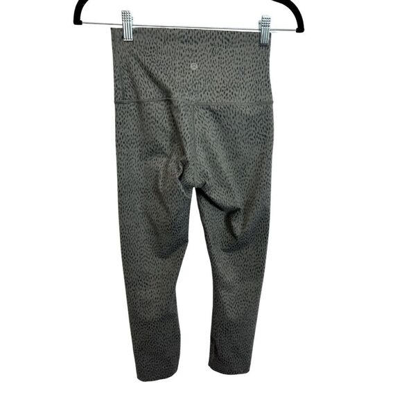 Lululemon Wunder Under Crop Grey - Picture 3 of 8